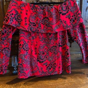 WOW !!! NWT - STUNNING EVENING TOP- OFF THE SHOULDER HOT !!  Stretch  L